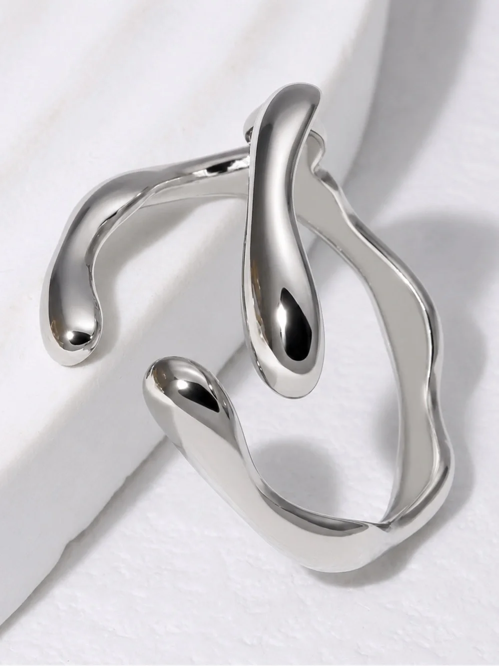“Melting Metal” Dripping Droplet Blood Liquid Water Goth Edgy Vampire Steel Ring